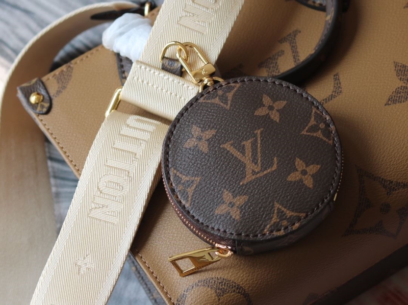 LV Shopping Bags